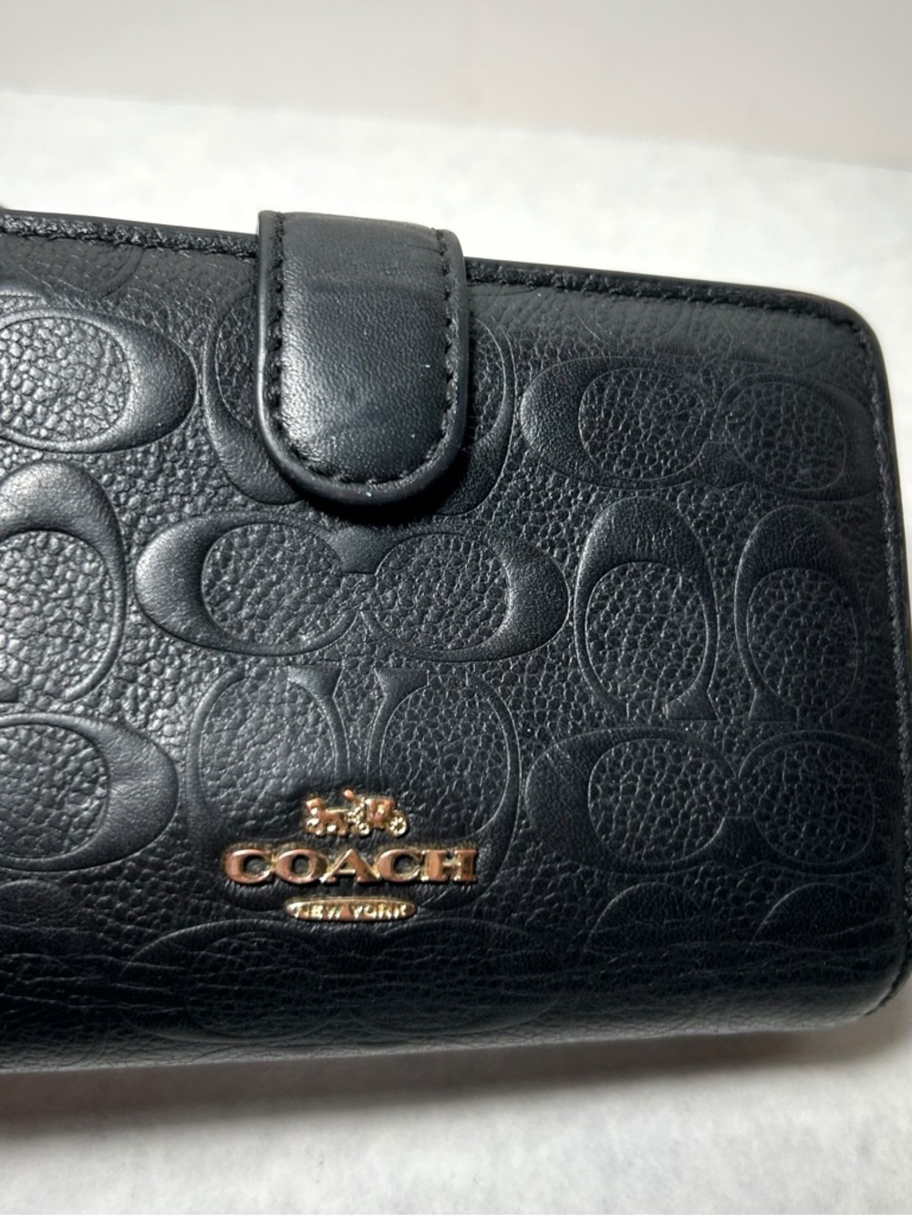 Coach Medium Compact Corner Zip Wallet in Signature Leather with Gold Tone Logo - Picture 9 of 15